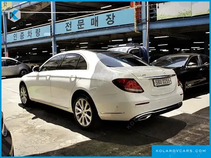 MERCEDES E-CLASS E300 4MATIC EXCLUSIVE