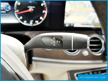 MERCEDES E-CLASS E300 4MATIC EXCLUSIVE