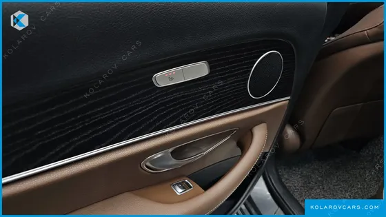MERCEDES E-CLASS E220D AVANTGARDE
