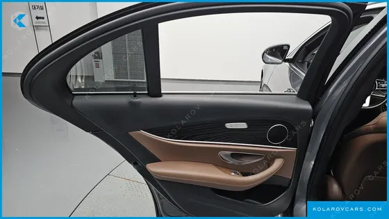 MERCEDES E-CLASS E220D AVANTGARDE
