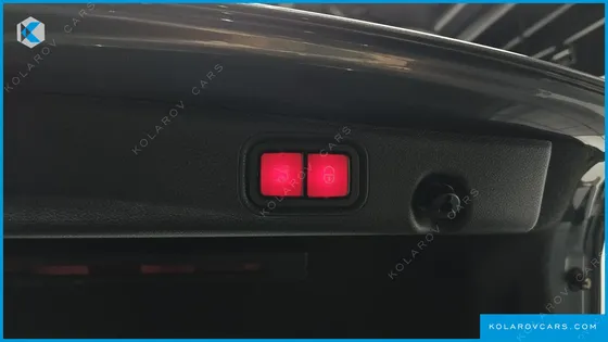 MERCEDES E-CLASS E220D AVANTGARDE