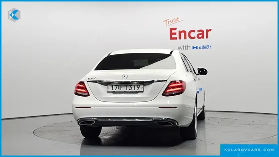 MERCEDES E-CLASS E200 AVANTGARDE