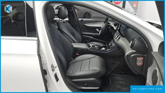 MERCEDES E-CLASS E200 AVANTGARDE