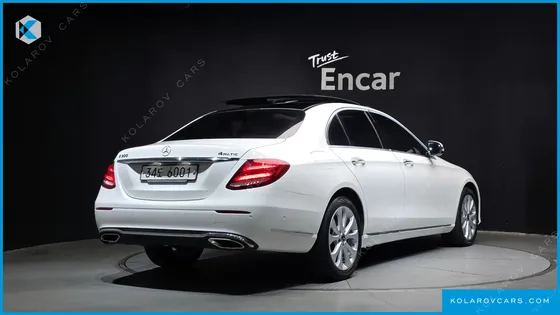 MERCEDES E-CLASS E300 4MATIC EXCLUSIVE