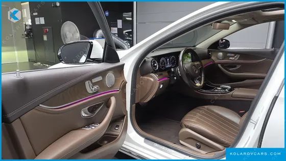 MERCEDES E-CLASS E300 4MATIC EXCLUSIVE