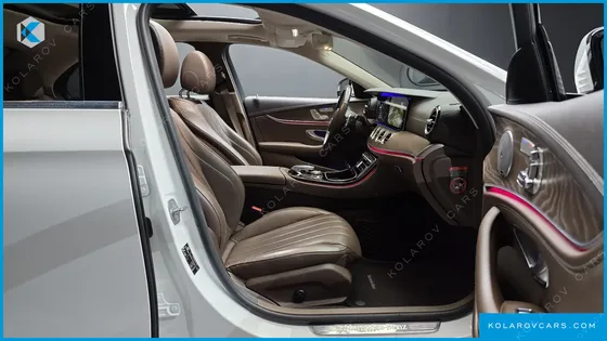 MERCEDES E-CLASS E300 4MATIC EXCLUSIVE