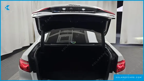 JAGUAR XF 25T PRESTIGE