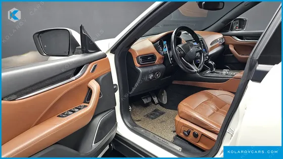 MASERATI LEVANTE 3.0 AWD SPORT