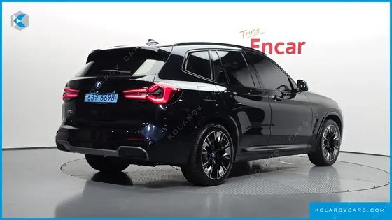 BMW IX3 M SPORTS