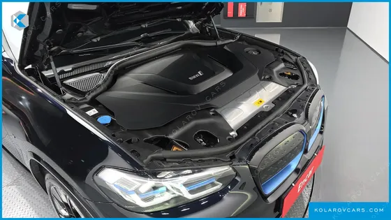 BMW IX3 M SPORTS