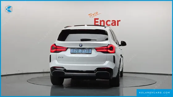 BMW IX3 M SPORTS