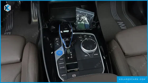 BMW IX3 M SPORTS