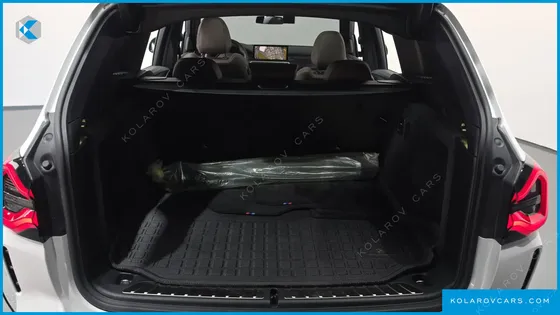 BMW IX3 M SPORTS