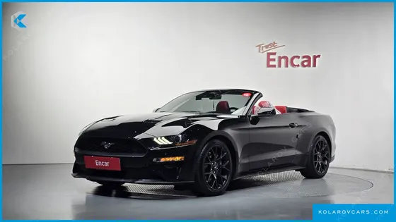 FORD MUSTANG CONVERTIBLE