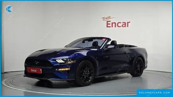 FORD MUSTANG CONVERTIBLE