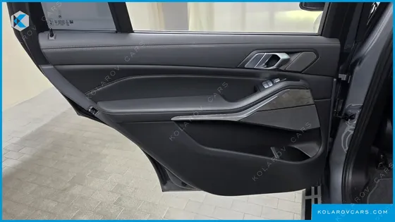 BMW X7 XDRIVE 40I DESIGN PURE EXCELLENCE 6-SEATER