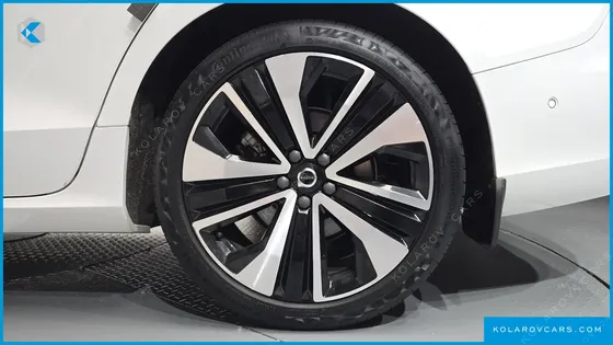 VOLVO S60 B5 ULTIMATE BRIGHT