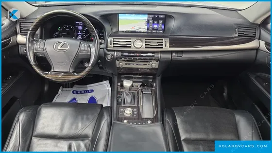LEXUS LS AWD