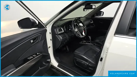 KGM - SSANGYONG TIVOLI LX 2WD