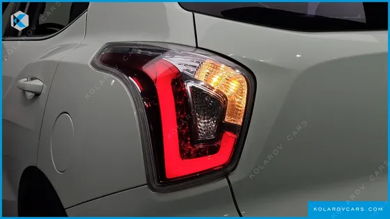 KGM - SSANGYONG TIVOLI LX 2WD