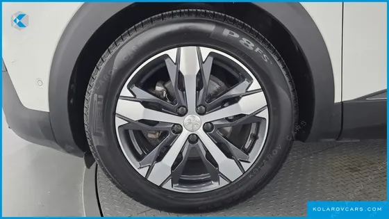 PEUGEOT 3008 1.6 BLUEHDI ALLURE