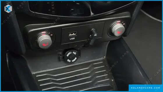 KGM - SSANGYONG TIVOLI VX 2WD