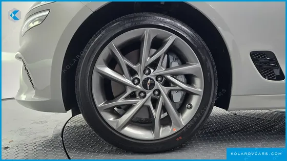 GENESIS G70 GASOLINE 2.5T 2WD