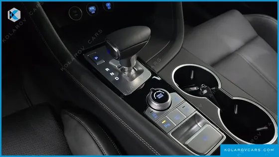 GENESIS G70 GASOLINE 2.5T 2WD
