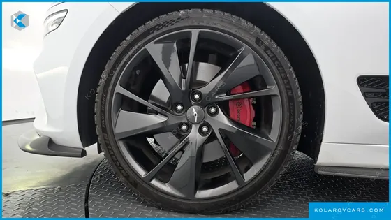 GENESIS G70 GASOLINE 3.3T 4WD
