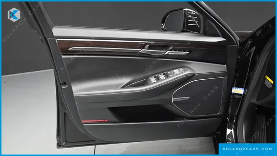 GENESIS EQ900 3.8 GDI AWD