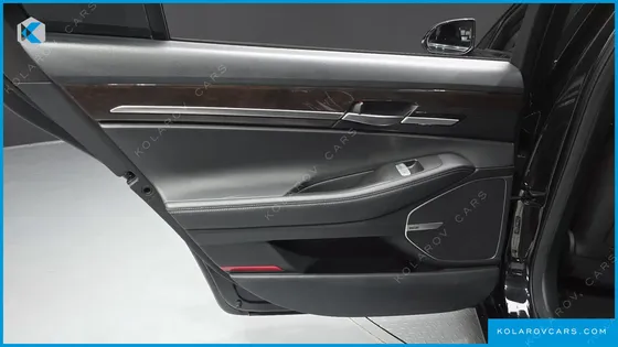 GENESIS EQ900 3.8 GDI AWD