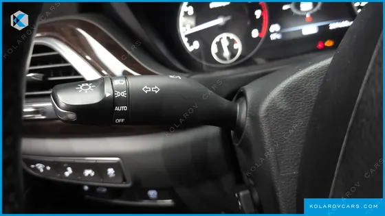 GENESIS EQ900 3.8 GDI AWD