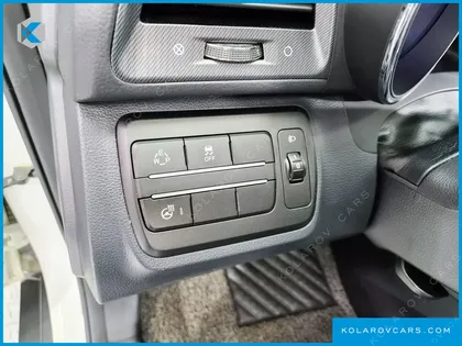 KGM - SSANGYONG TIVOLI LX 2WD