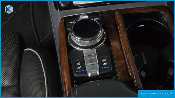 GENESIS EQ900 5.0 GDI AWD LIMOUSINE