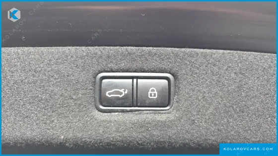 GENESIS EQ900 3.8 GDI AWD