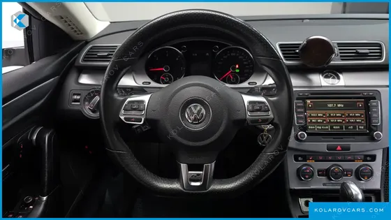 VOLKSWAGEN CC 2.0 TDI BLUEMOTION R-LINE