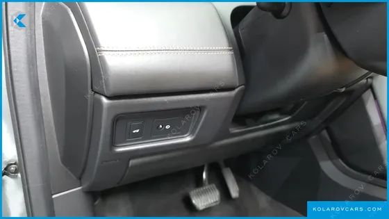 LAND ROVER DISCOVERY SPORT 2.0 TD4 HSE LUXURY