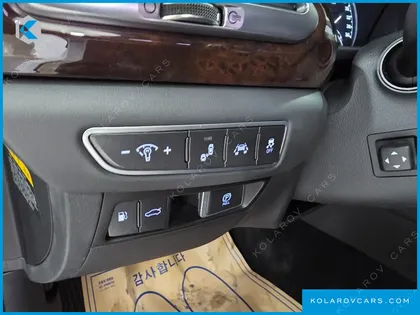 GENESIS EQ900 3.8 GDI AWD