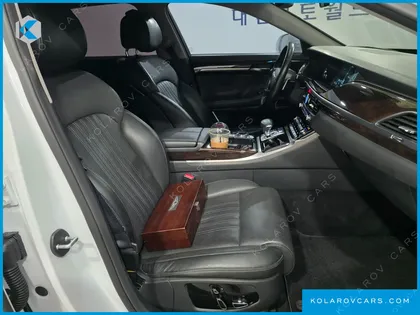GENESIS EQ900 3.8 GDI AWD