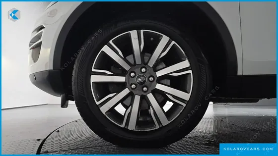LAND ROVER DISCOVERY SPORT 2.0 TD4 HSE LUXURY