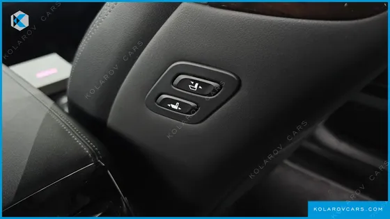 GENESIS EQ900 3.8 GDI AWD