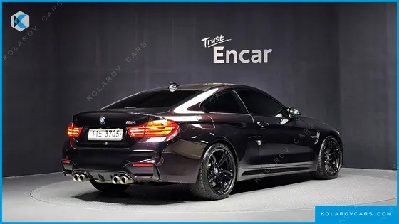 BMW M4 M4 COUPE