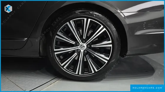 VOLVO S90 B5 INSCRIPTION