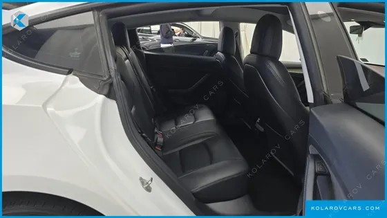 TESLA MODEL 3 RWD