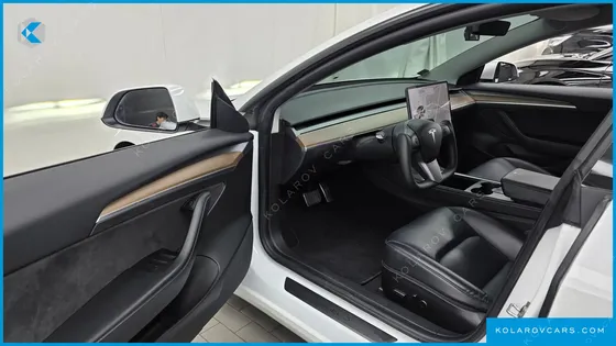 TESLA MODEL 3 LONG RANGE AWD