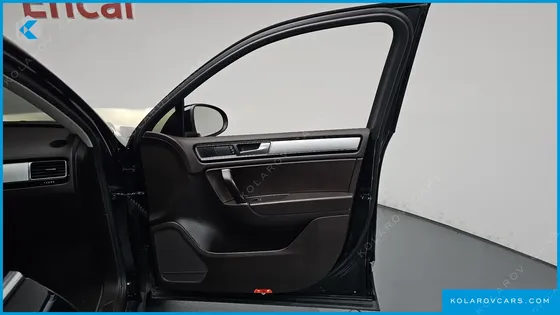 VOLKSWAGEN TOUAREG V6 3.0 TDI BLUEMOTION