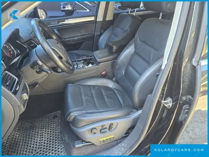 VOLKSWAGEN TOUAREG V6 3.0 TDI BLUEMOTION PREMIUM