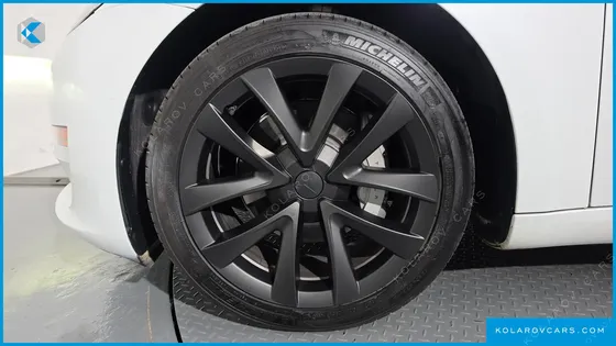 TESLA MODEL 3 LONG RANGE AWD