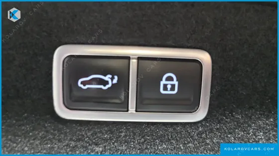 GENESIS G90 GASOLINE 3.5 TURBO AWD