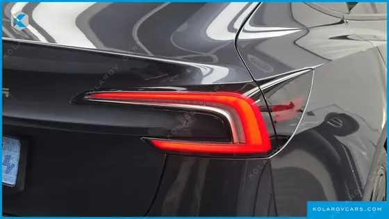 TESLA MODEL 3 RWD